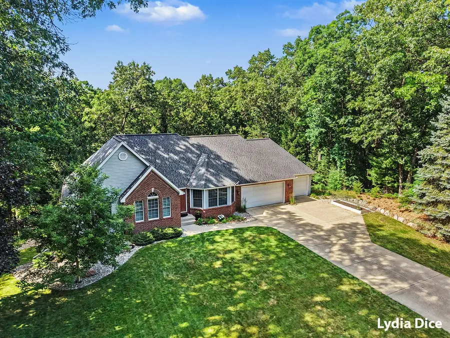 4282 Knapp Valley, Grand Rapids, MI 49525 - #3