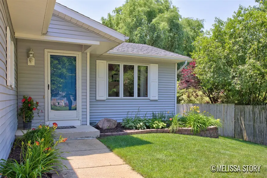 2714 Olivia, Grand Rapids, MI 49504 - #2