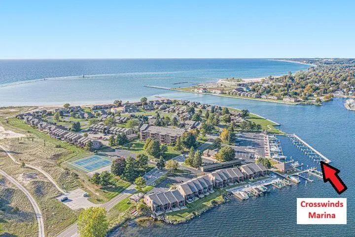 98 Harbor, Ludington, MI 49431 - #1