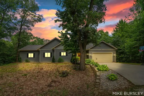3040 Jamestown, Fruitport, MI 49415