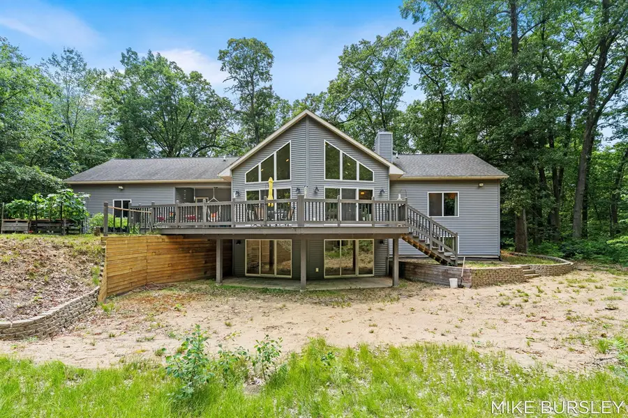 3040 Jamestown, Fruitport, MI 49415 - #2