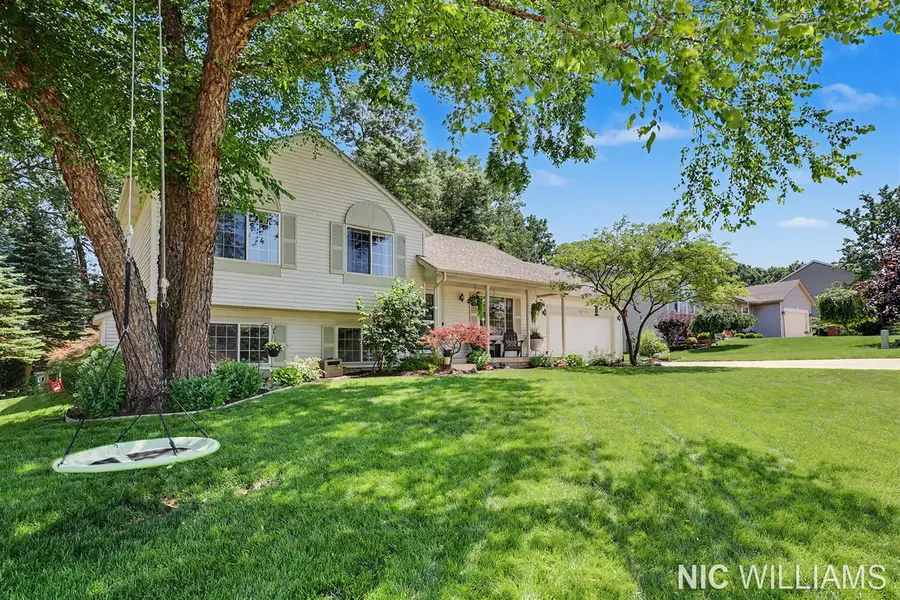 4700 Paramount, Grand Rapids, MI 49525 - #3