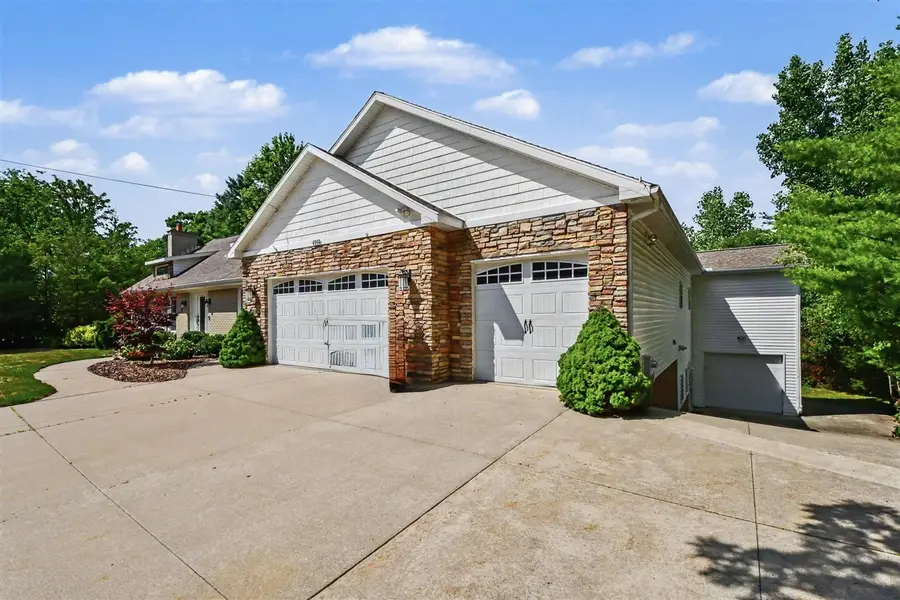4994 Bluff, Grand Rapids, MI 49525 - #2