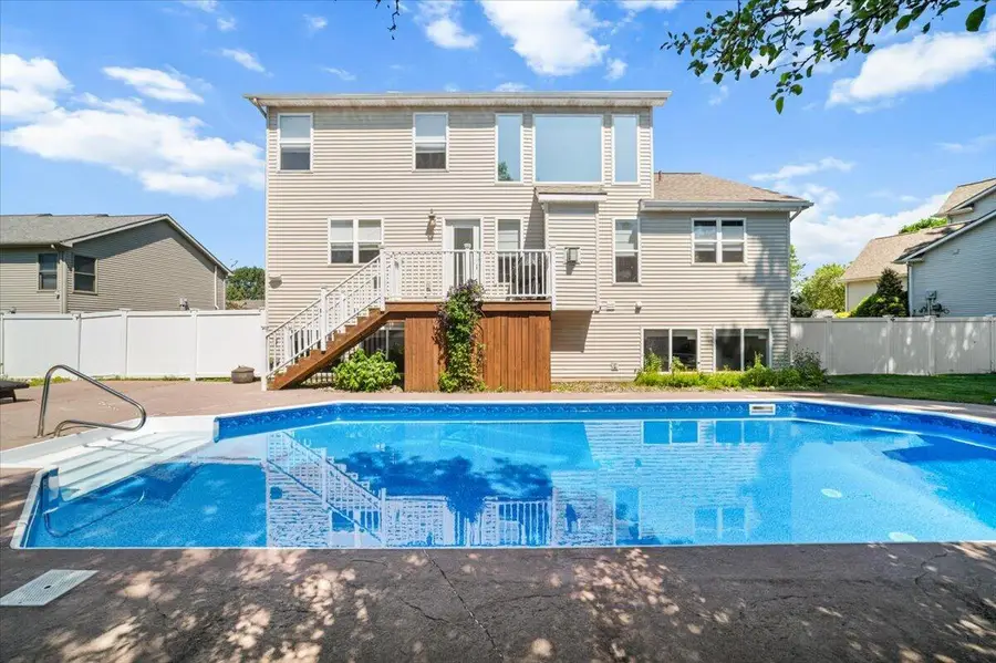 2317 Thornwood, Holt, MI 48842 - #3