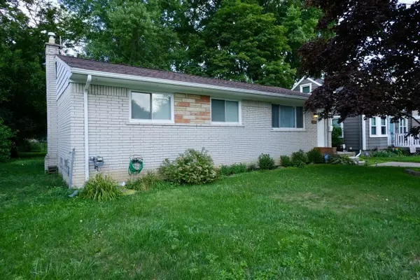 23270 Meadowlark, Oak Park, MI 48237