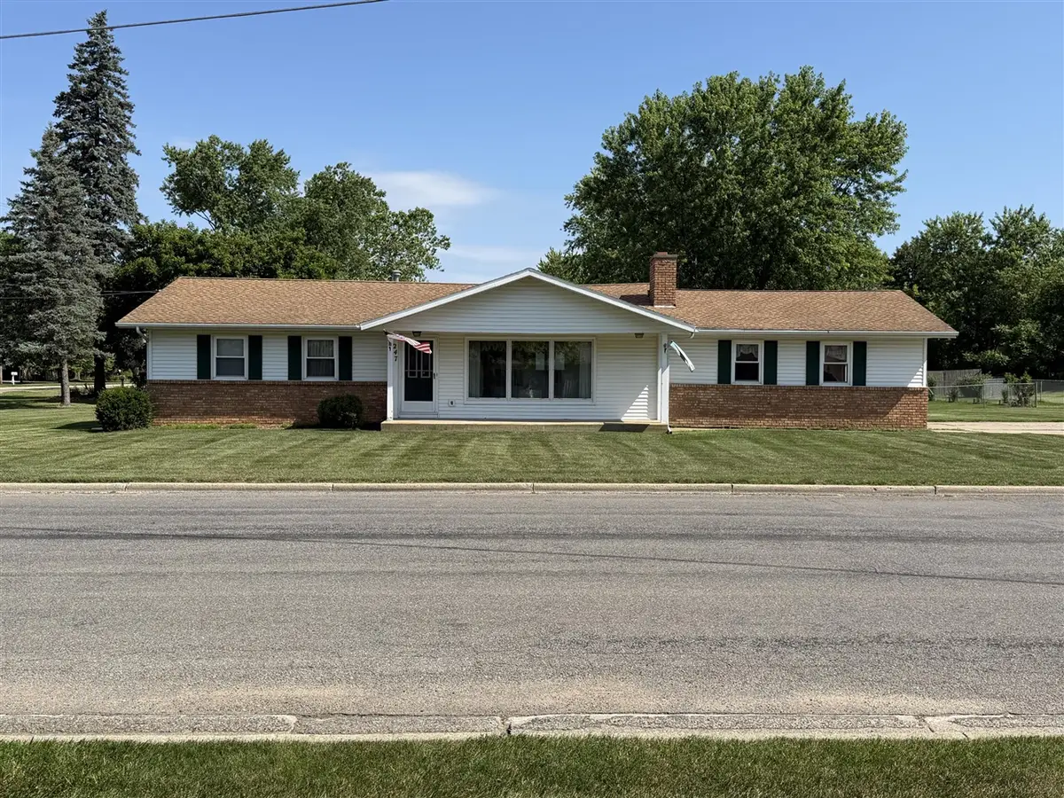 247 W North, Hastings, MI 49058 - #1