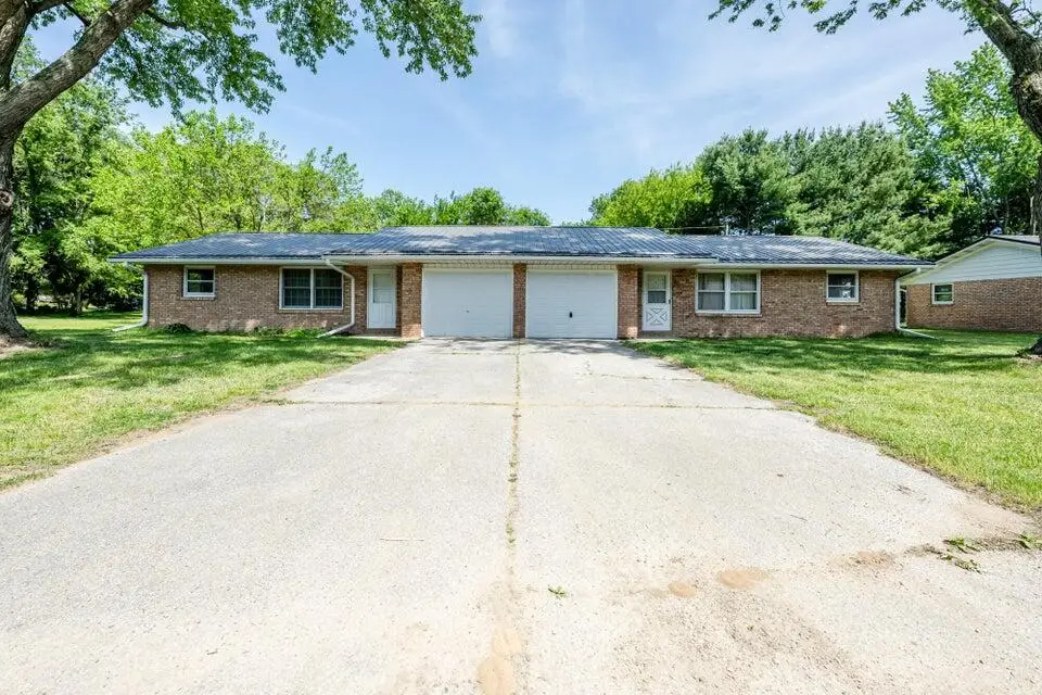 6830 E Napier, Benton Harbor, MI 49022 - #1