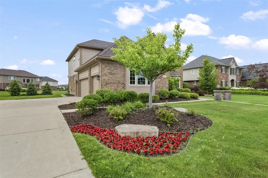 51847 Pierce, Northville, MI 48167 - #3