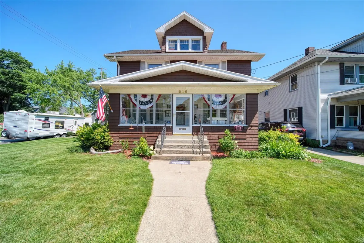516 Harwood, Jackson, MI 49203 - #1