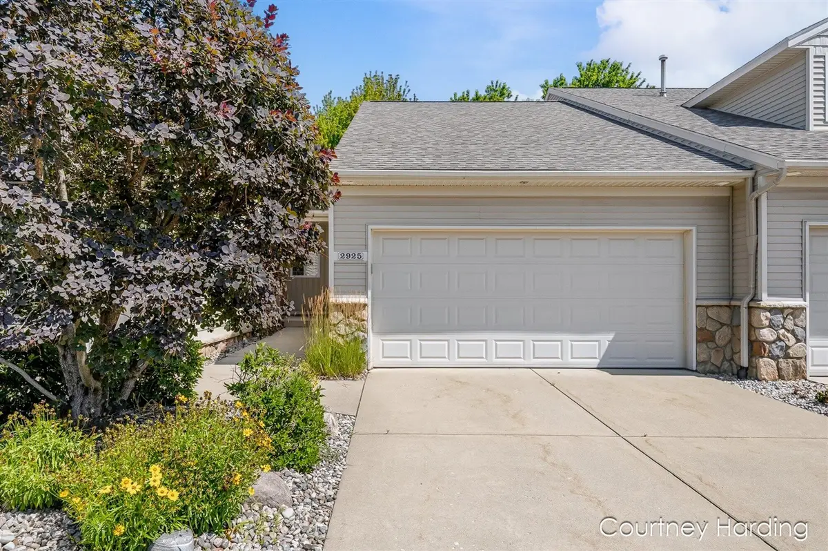 2925 Stoney Creek #103, Hudsonville, MI 49426 - #1