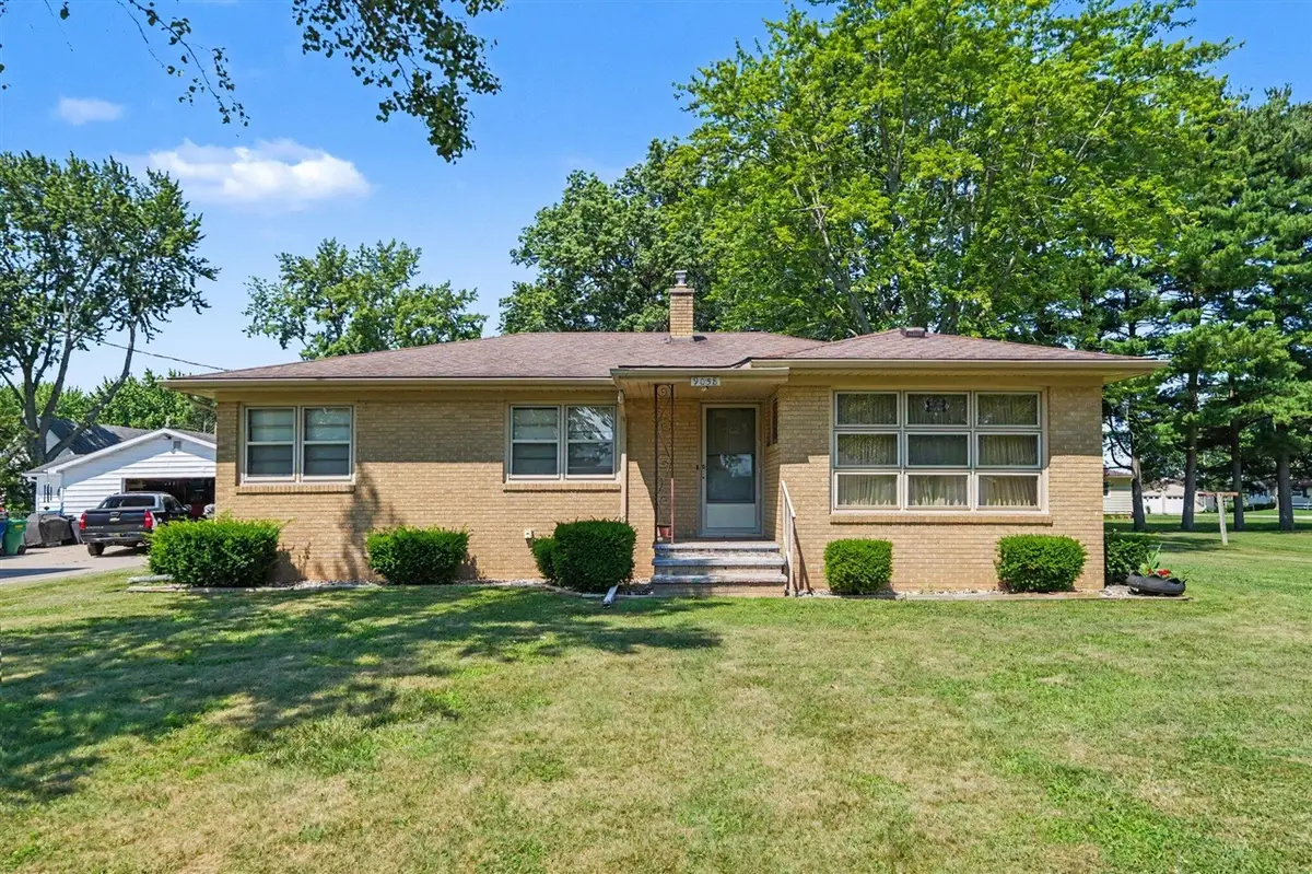9058 4th, Baroda, MI 49101 - #1