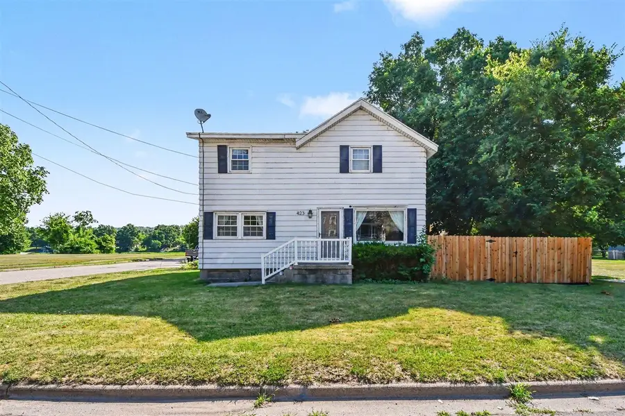 423 N Hudson, Lowell, MI 49331 - #2