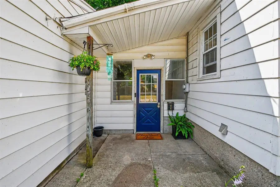 423 N Hudson, Lowell, MI 49331 - #3