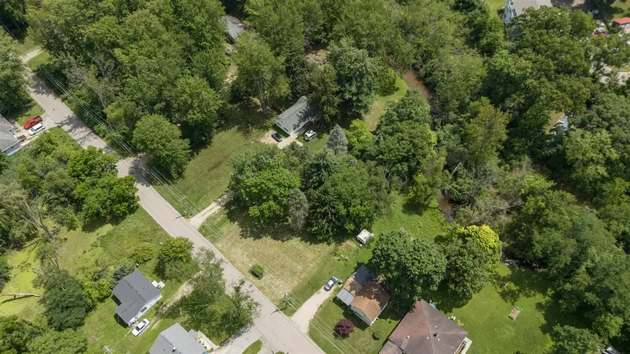 626 E Berrien, Paw Paw, MI 49079 - #3