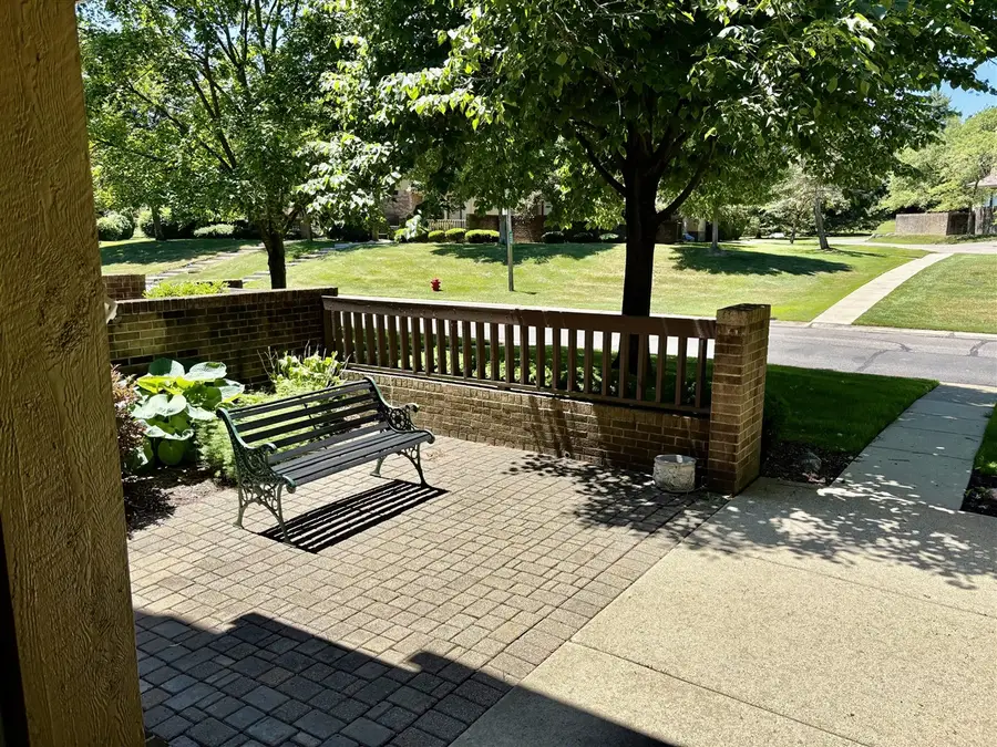 1669 S Hill, Bloomfield Hills, MI 48304 - #3