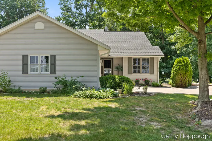 6733 Beechwood, Saranac, MI 48881 - #2