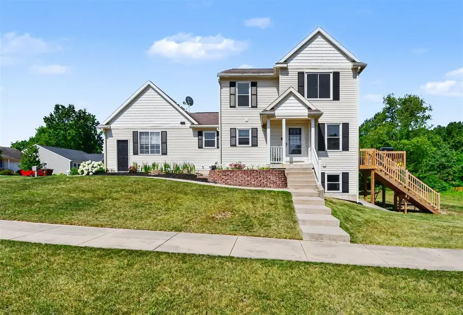 132 Foxtail, Ionia, MI 48846 - #2