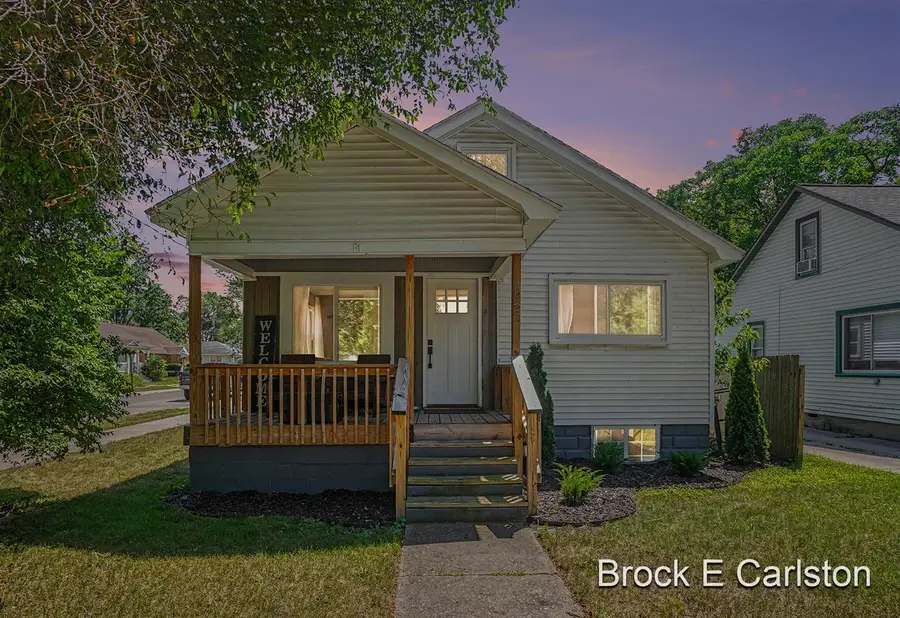 855 Windsor, Muskegon, MI 49441 - #2
