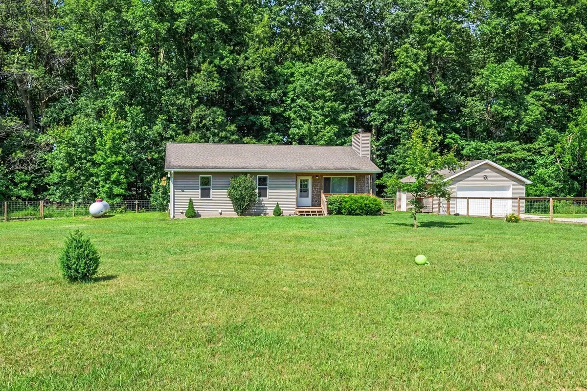 304 19th, Otsego, MI 49078 - #1