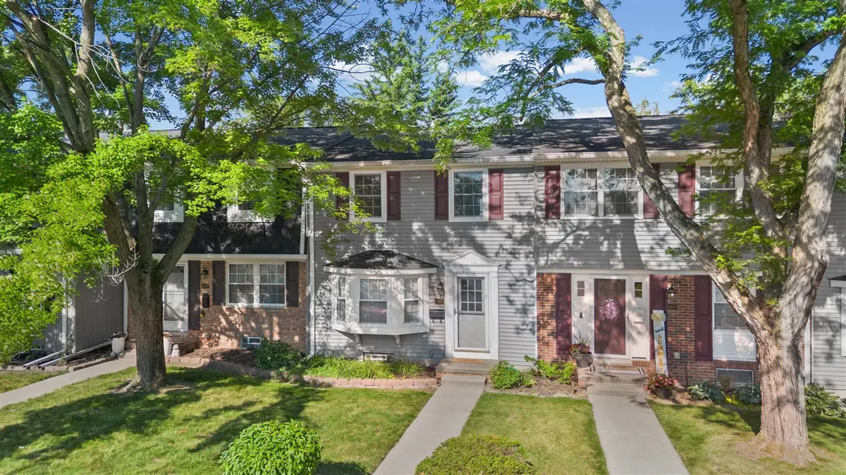 19631 Neptune, Northville, MI 48167 - #1