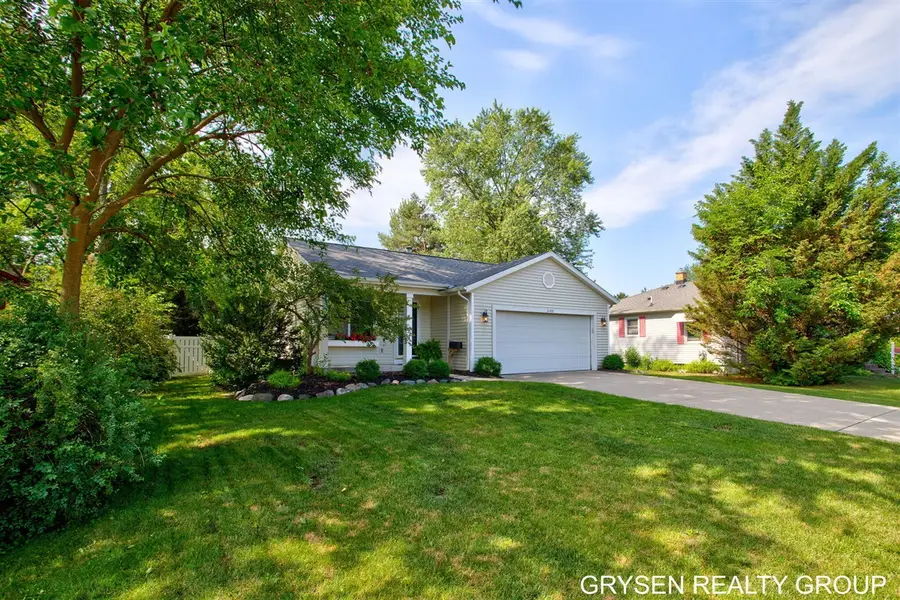 3106 Hudson, Hudsonville, MI 49426 - #2