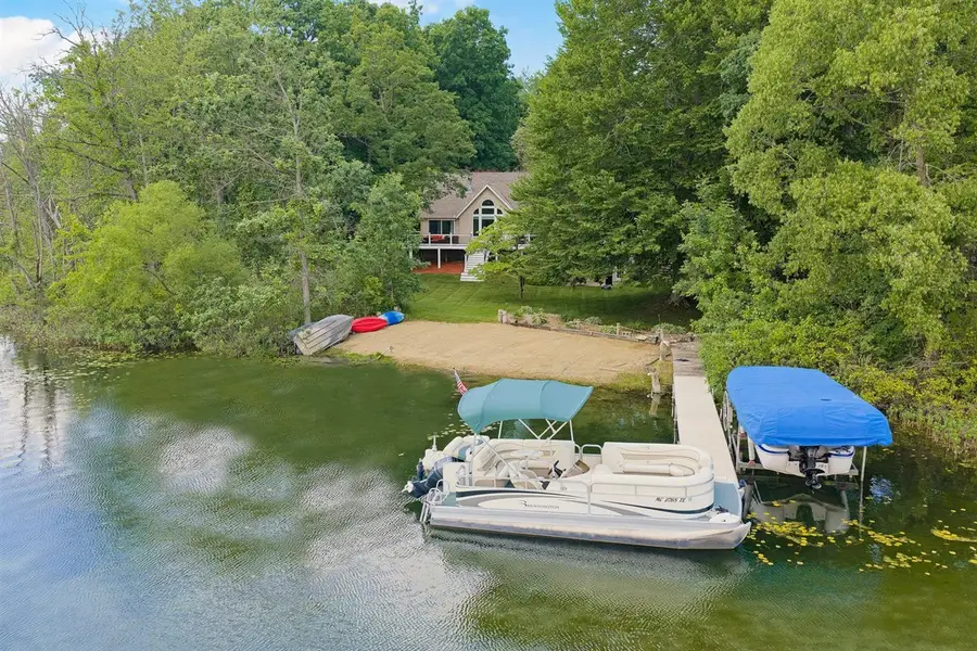 55526 S Thompson, Park, MI 49093 - #2