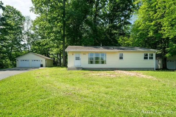 3530 11 Mile, Rockford, MI 49341