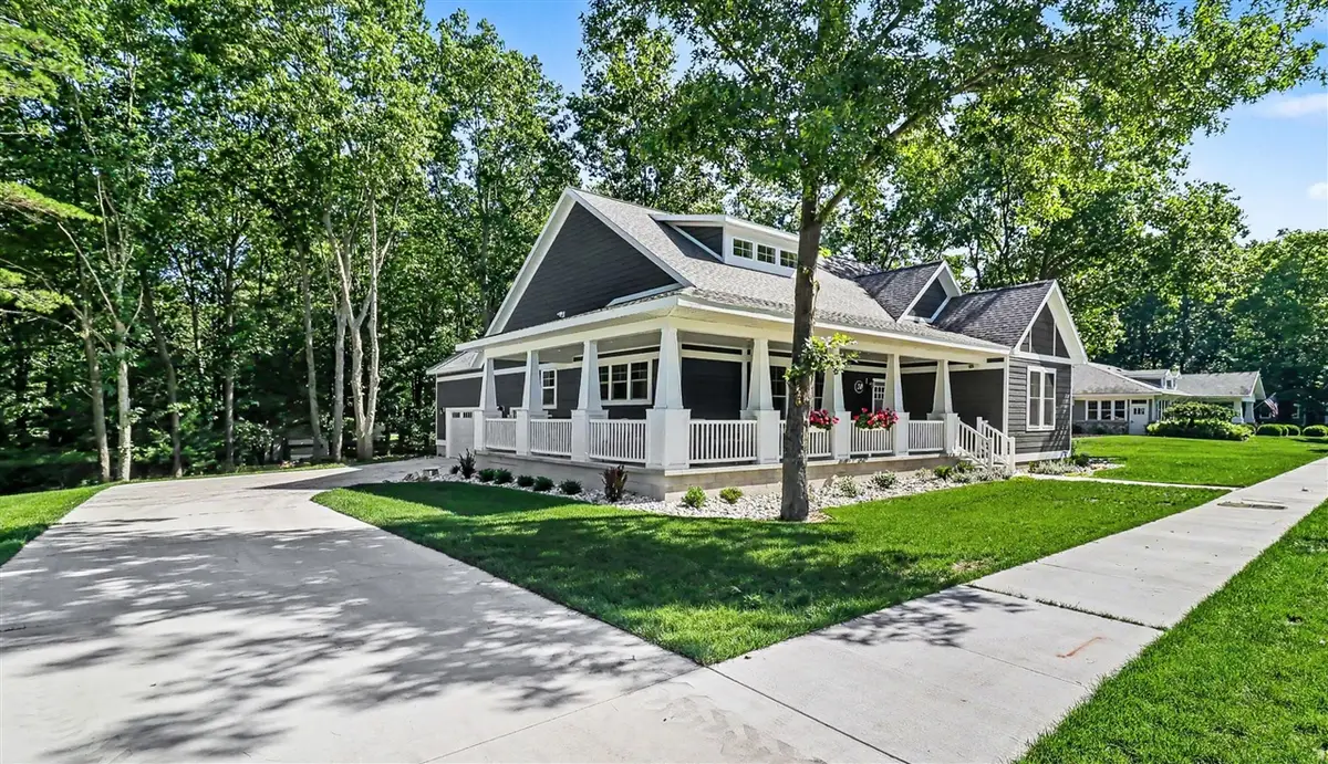 20 Kenneth, Pentwater, MI 49449 - #1
