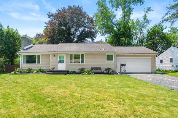 3225 Cranbrook, Kalamazoo, MI 49006