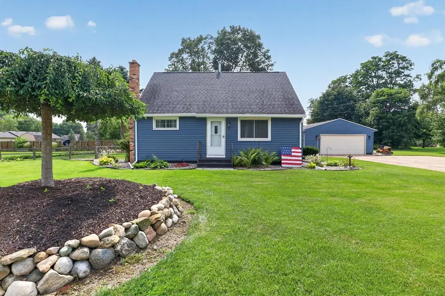 68958 Claire, Edwardsburg, MI 49112 - #3