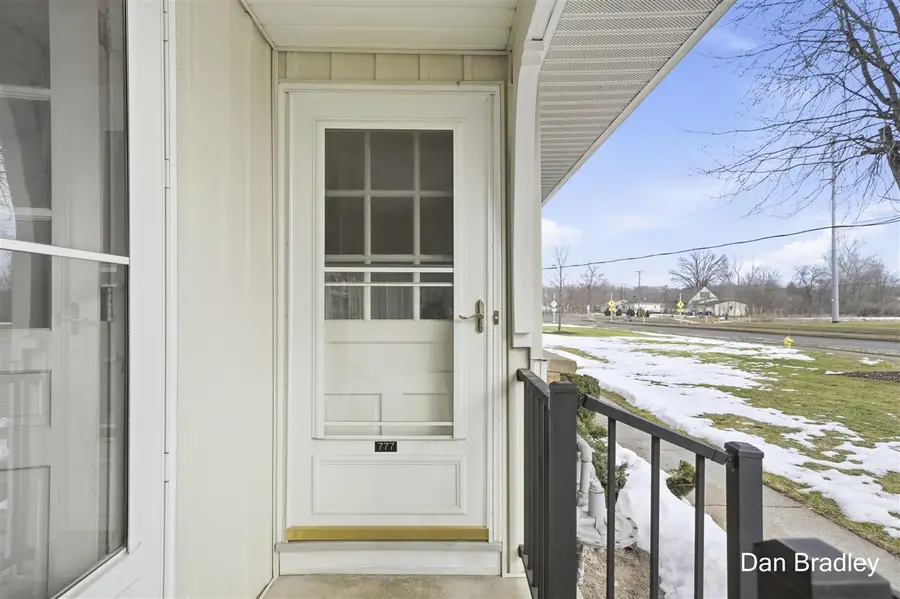 777 Andover, Grand Rapids, MI 49548 - #3