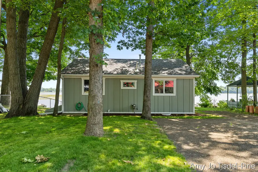 1760 S Colonel Point, Crystal, MI 48818 - #2