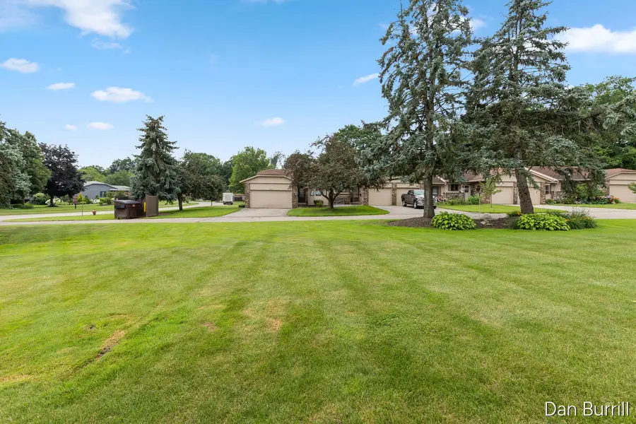 8511 Elkwood, Byron Center, MI 49315 - #2