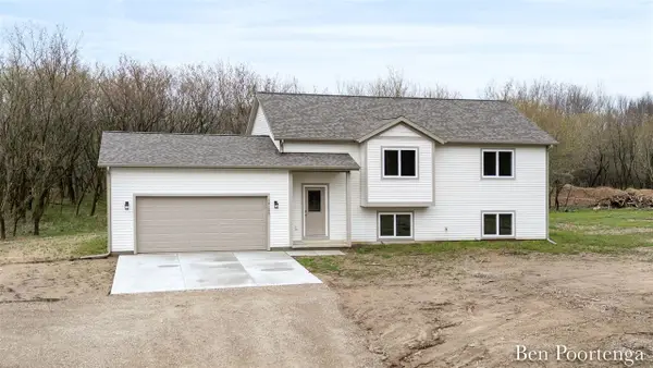 14123 Beardslee, Greenville, MI 48838