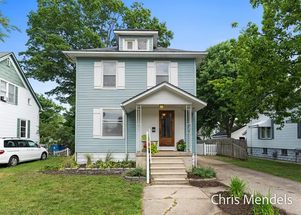 1013 Pennoyer, Grand Haven, MI 49417