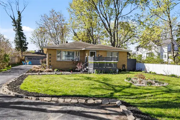 342 E Napier, Benton Harbor, MI 49022