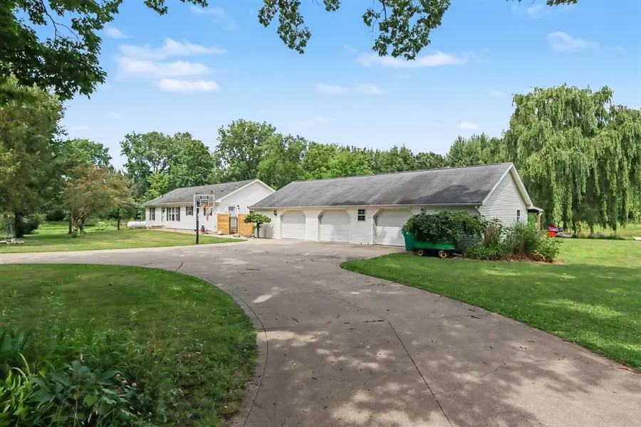56883 Pulver, Three Rivers, MI 49093 - #2