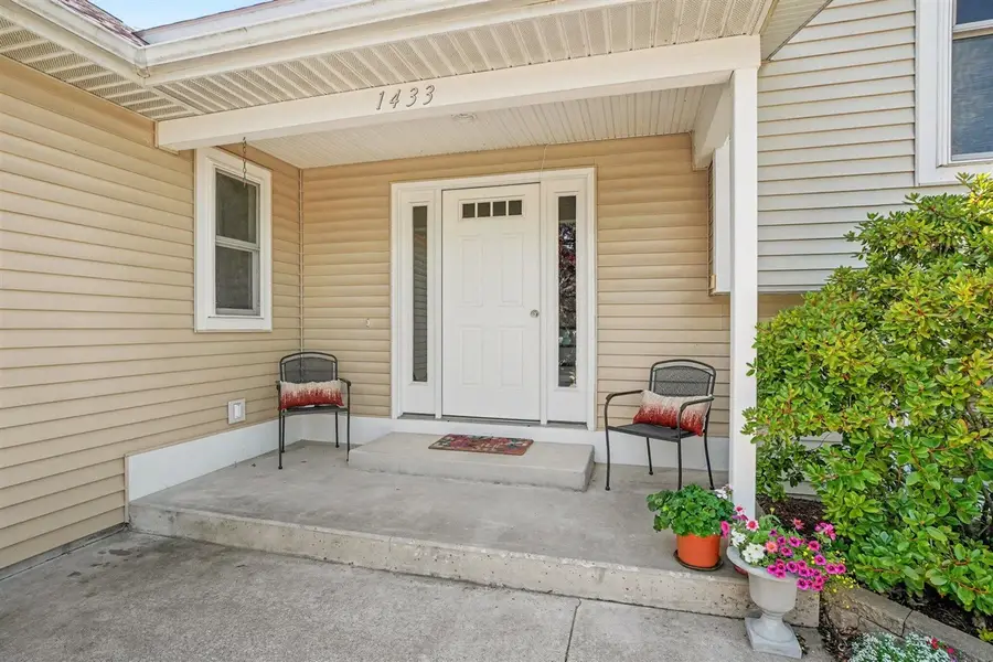 1433 Hillridge, Zeeland, MI 49464 - #3