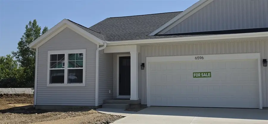 6596 SW Bellflower #10, Zeeland, MI 49464 - #2
