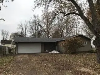 511 W Berry, Lansing, MI 48910