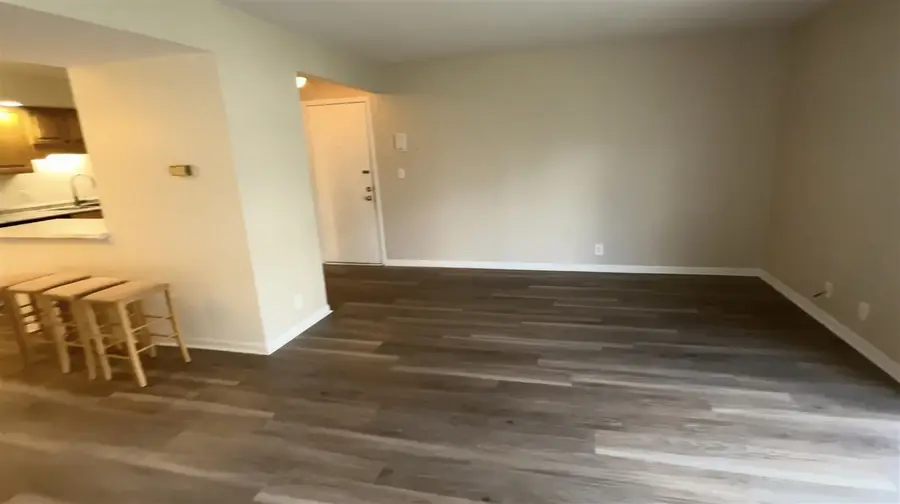 3622 Lakeshore #8, Saint Joseph, MI 49085 - #2