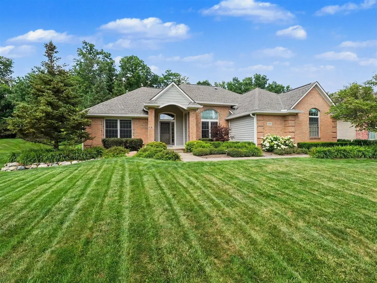 2258 Woodview, Ann Arbor, MI 48108 - #1