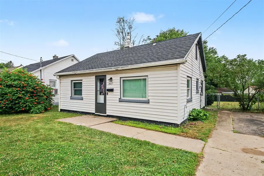 2617 Clyde Park, Wyoming, MI 49509 - #2