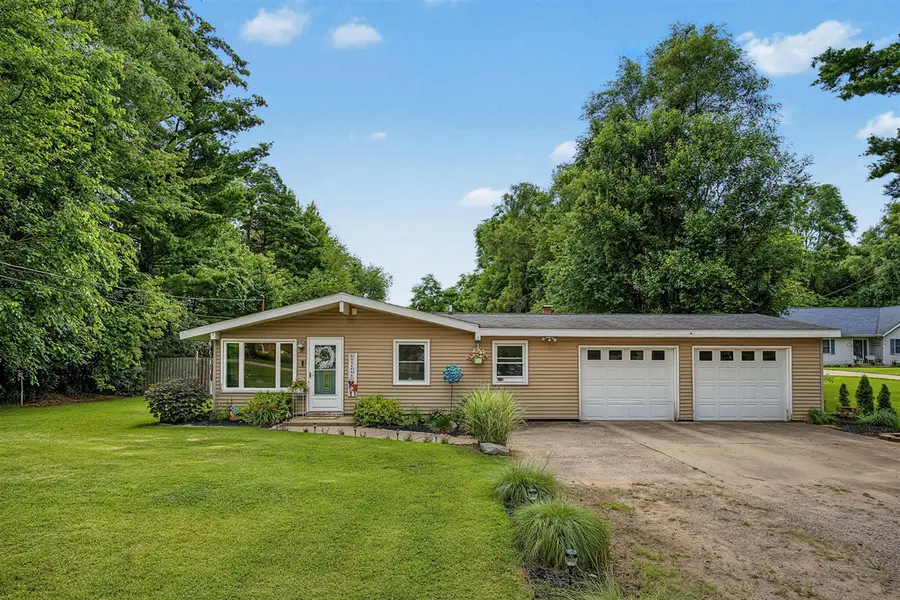 132 Jane, Emmett, MI 49014 - #3