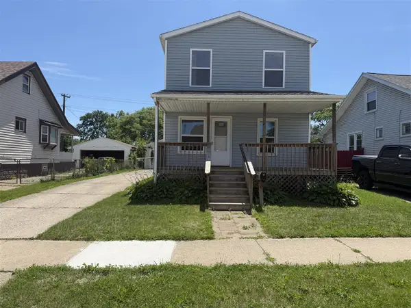 1422 E Granet, Hazel Park, MI 48030