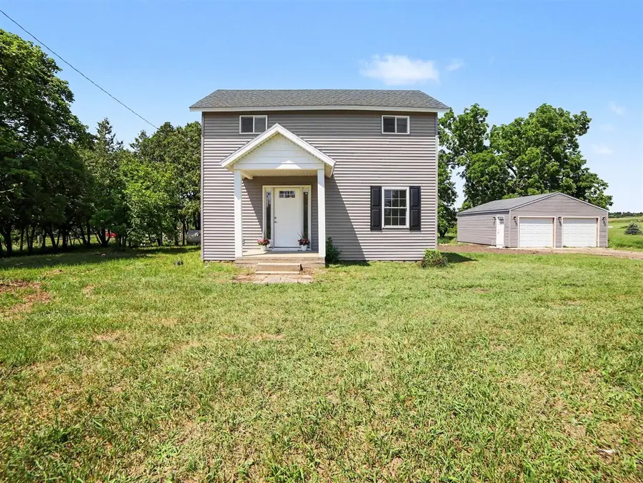 910 W Bradshaw, Scottville, MI 49454 - #2