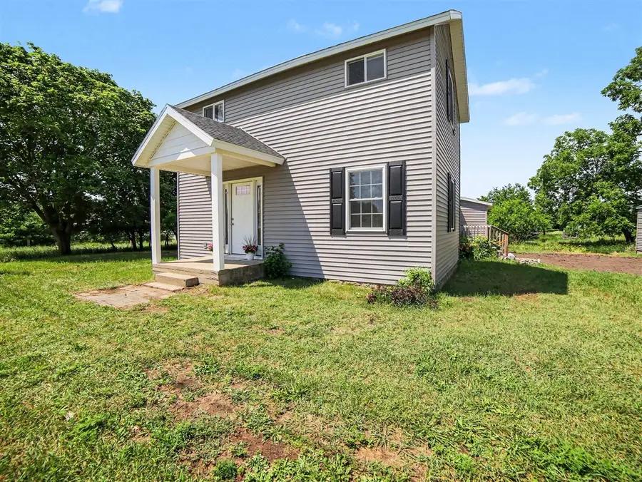 910 W Bradshaw, Scottville, MI 49454 - #3
