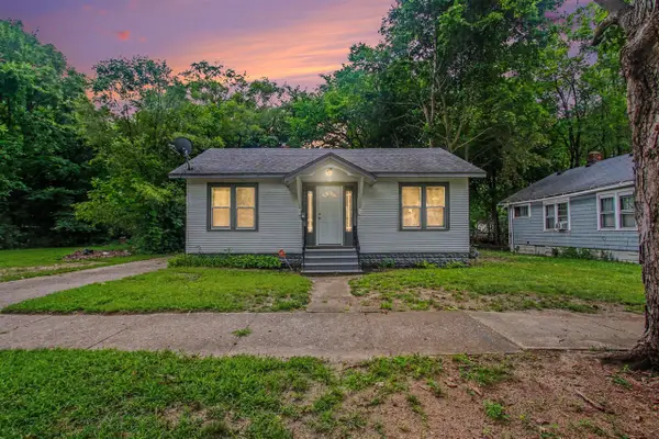 1156 Mc Alister, Benton Harbor, MI 49022