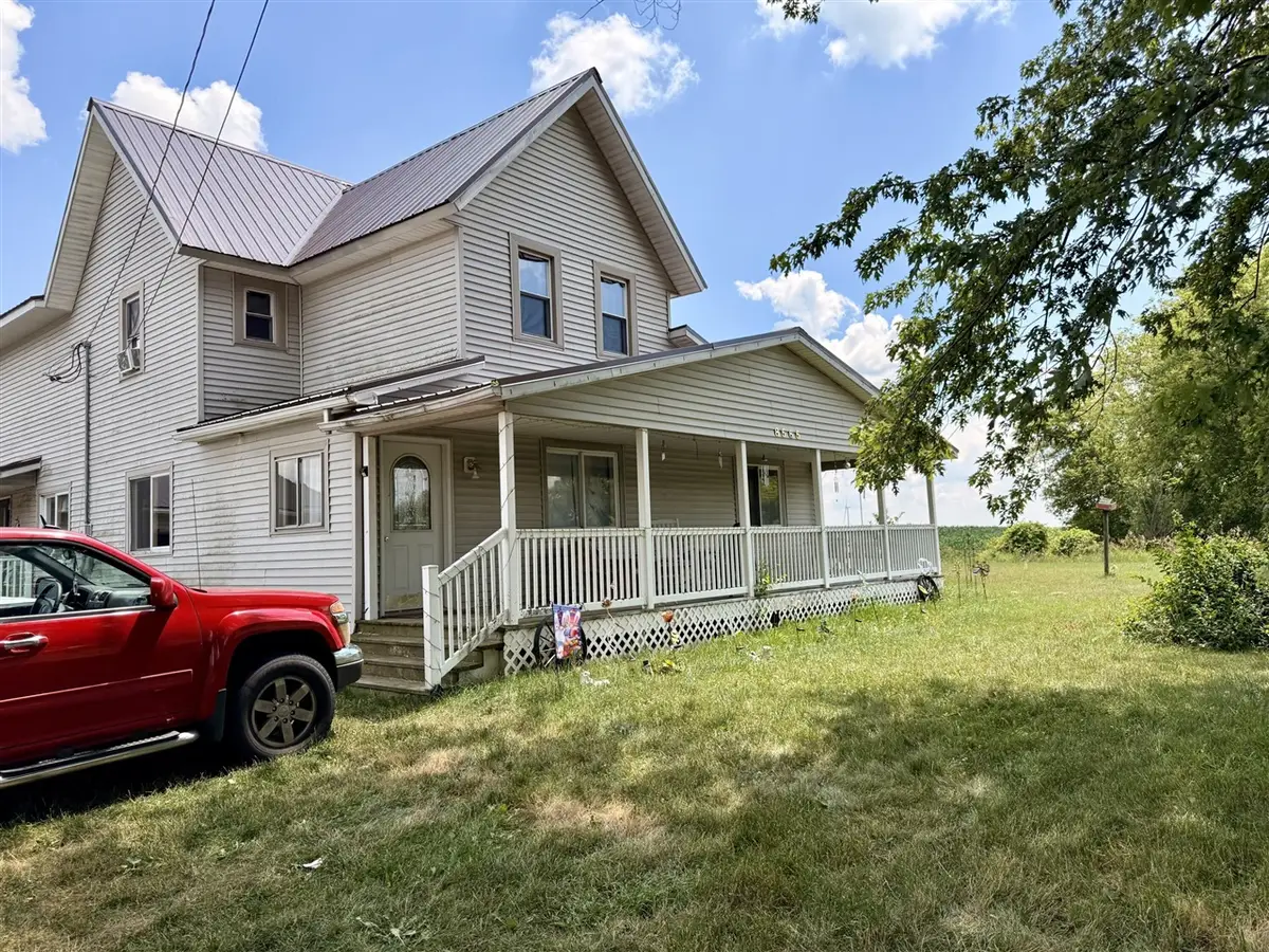 8565 S Mount Hope, Carson City, MI 48811 - #1