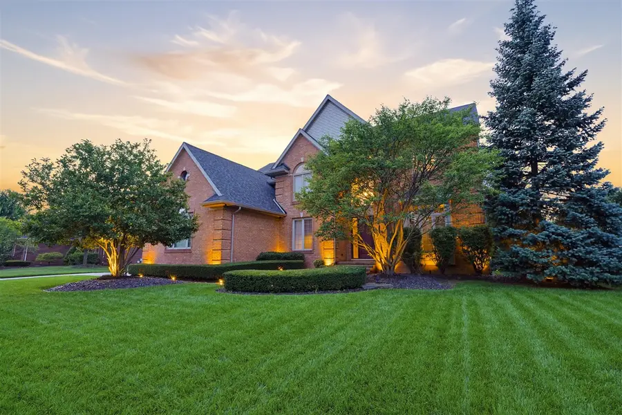 48240 Gladstone, Canton, MI 48188 - #2